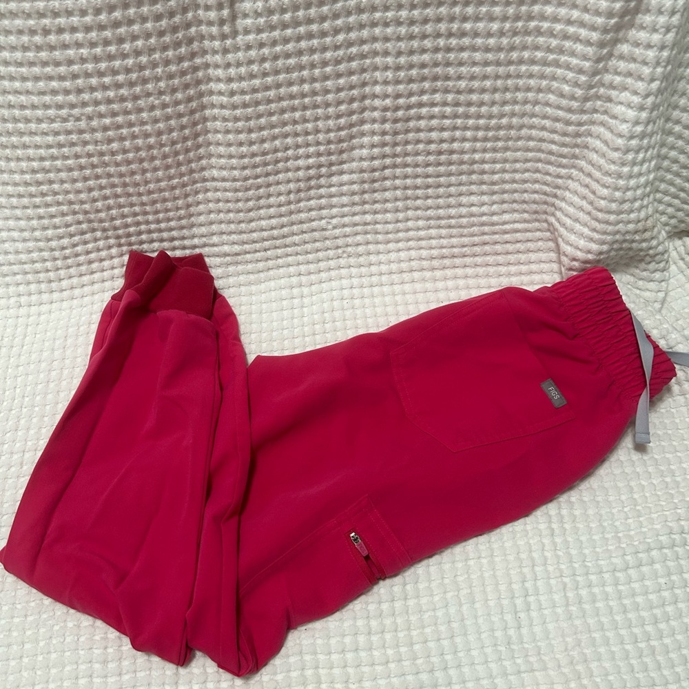 Pink  figs joggers Small/ Petite